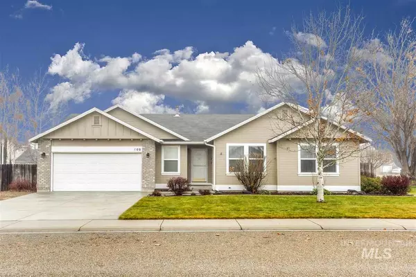 108 Park Place Way, Middleton, ID 83644