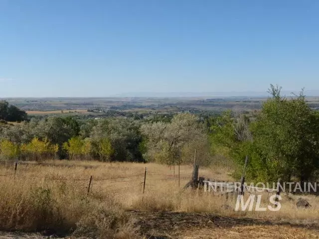 1424 E 4300 North, Buhl, ID 83316