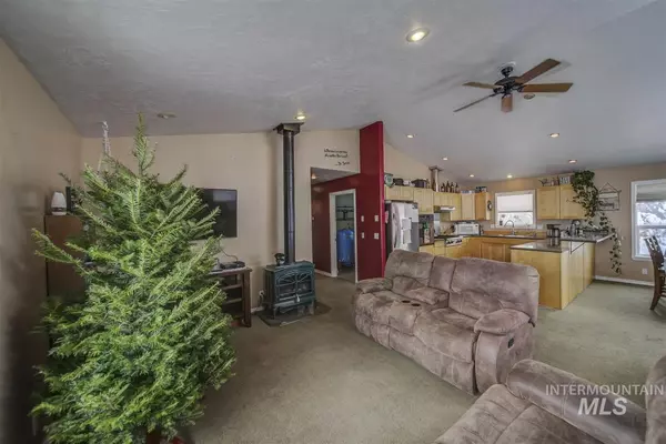 Mccall, ID 83638,13748 Hwy 55