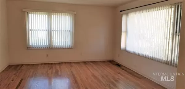 Caldwell, ID 83605,1311 Rimview