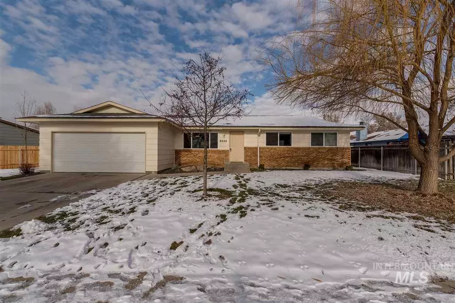 9506 W Hoff Drive, Garden City, ID 83714