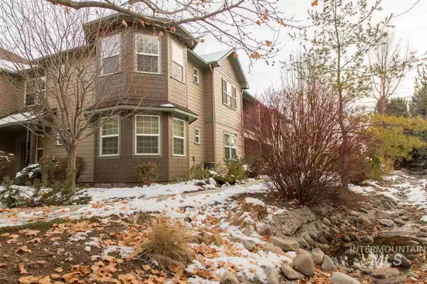 1294 E Winding Creek Dr., Eagle, ID 83616