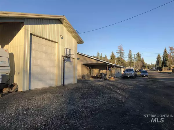 Bovill, ID 83806,301 3rd Ave