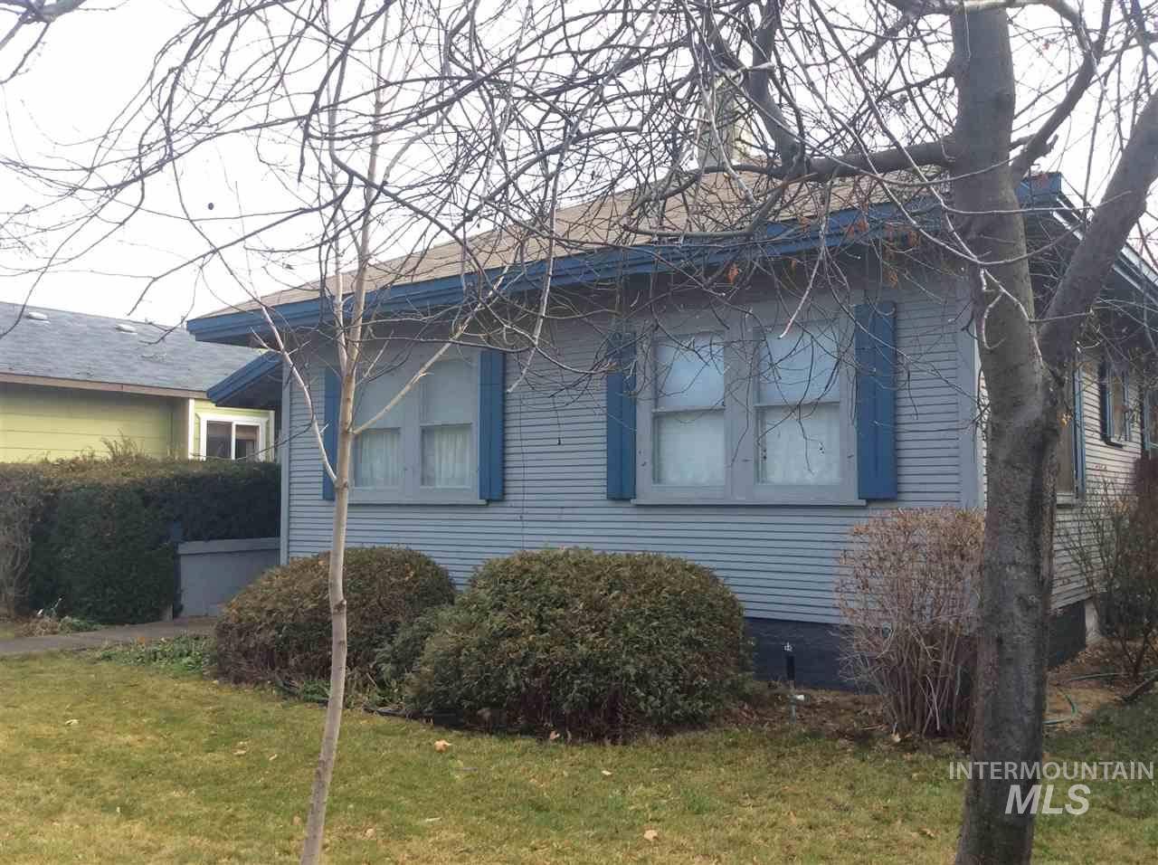 320 S 6th Ave., Nampa, ID 83651