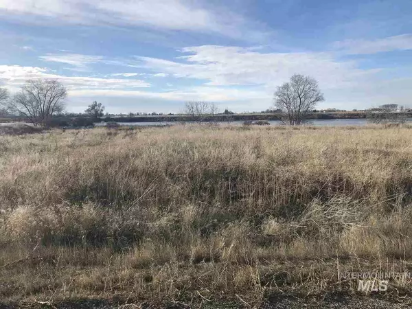 Declo, ID 83323-0000,226 N 840 E