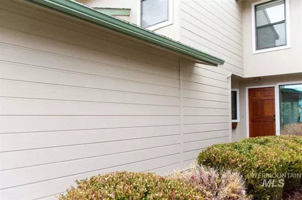 Boise, ID 83704,6896 W Irving Ln