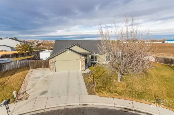 17095 N Shupe Ct, Nampa, ID 83687