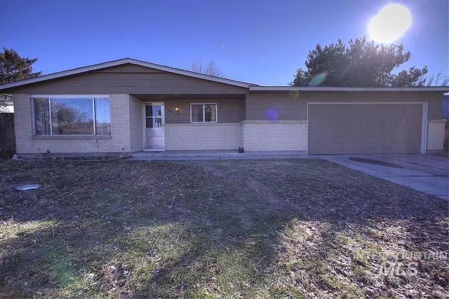 9651 W Caraway, Boise, ID 83704-4120