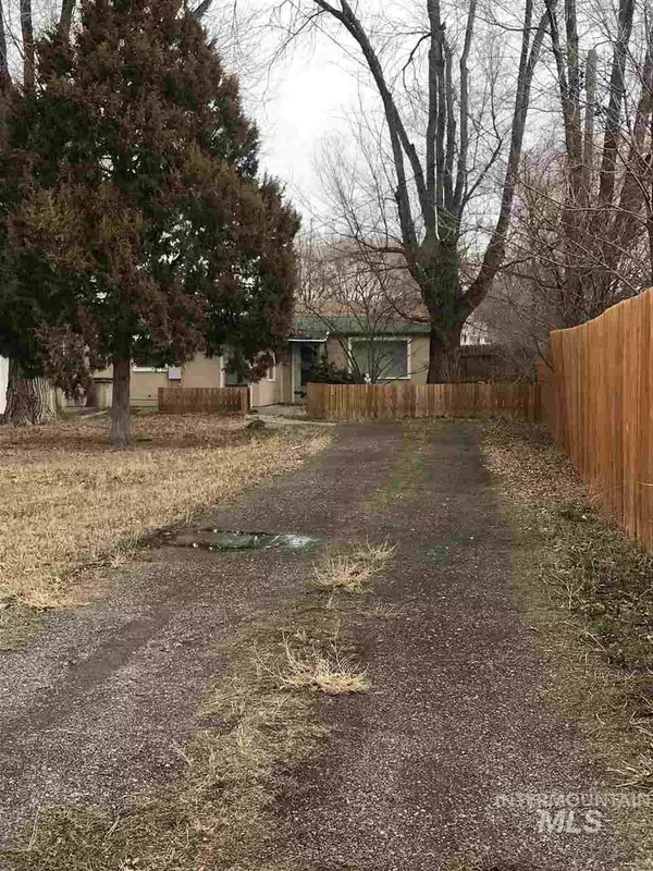 Twin Falls, ID 83301,590 Quincy St