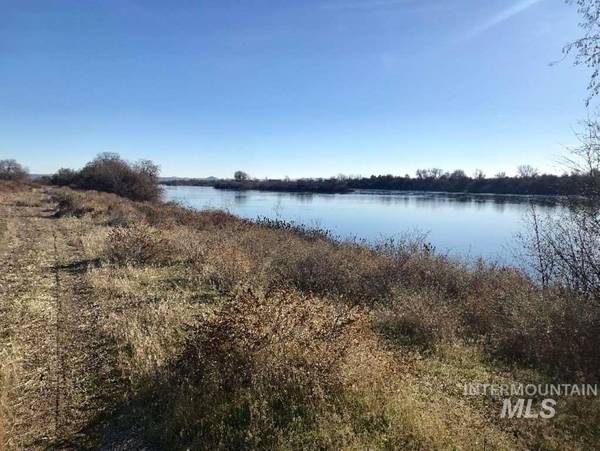 24843 Platinum Ln.,  Wilder,  ID 83676