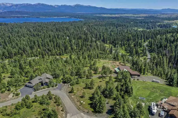 Mccall, ID 83638,1897 N Club Hill Blvd