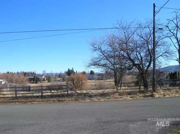 Grangeville, ID 83530,715 Crooks Street