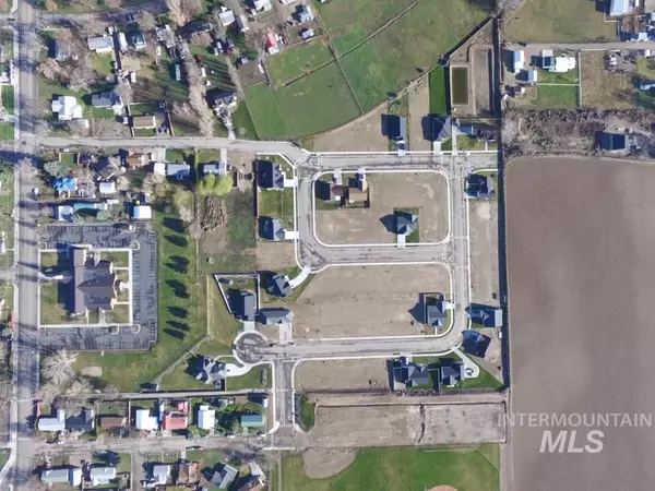 New Plymouth, ID 83655,203 E Garret St