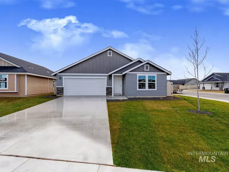 7784 E Tea Party Dr., Nampa, ID 83687