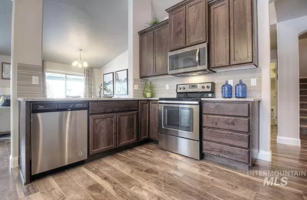 Eagle, ID 83616,331 N Vandries Way