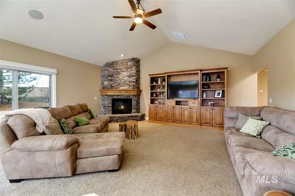 Eagle, ID 83616,2898 E Lakeland Lane