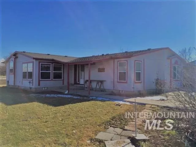 741 Olds Ferry Rd, Weiser, ID 83672