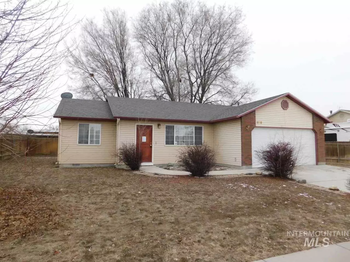 Fruitland, ID 83619,818 Bobwhite St.