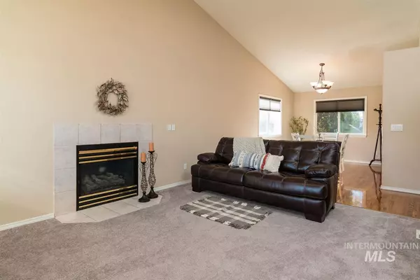 Nampa, ID 83686,1127 W Dakota Ave