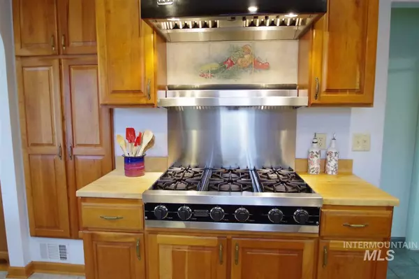 Boise, ID 83706-0000,1606 S Chrisway Dr.