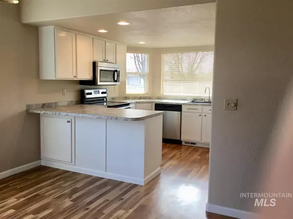 Boise, ID 83704,9432 W Susan St