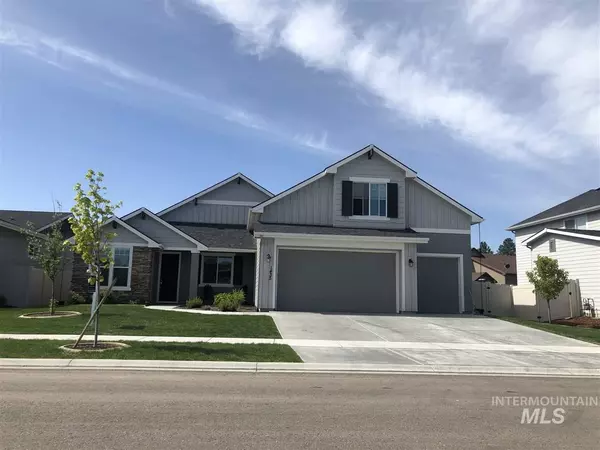 1435 W Bear Track Dr, Meridian, ID 83642