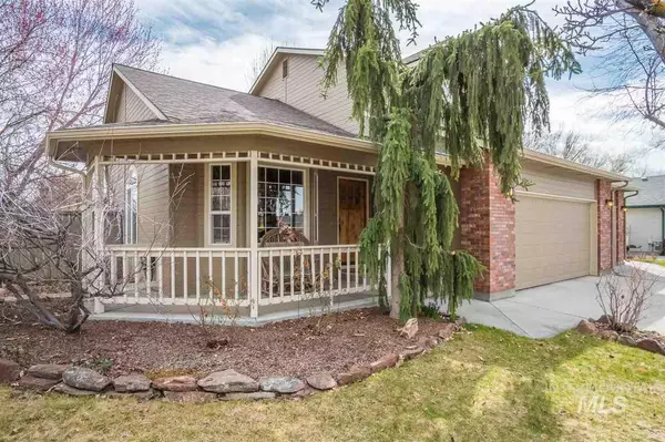 Eagle, ID 83616,252 S Cobblestone Way