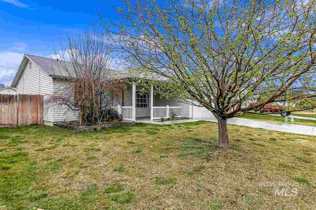 Nampa, ID 83651-1468,166 N Summer Breeze