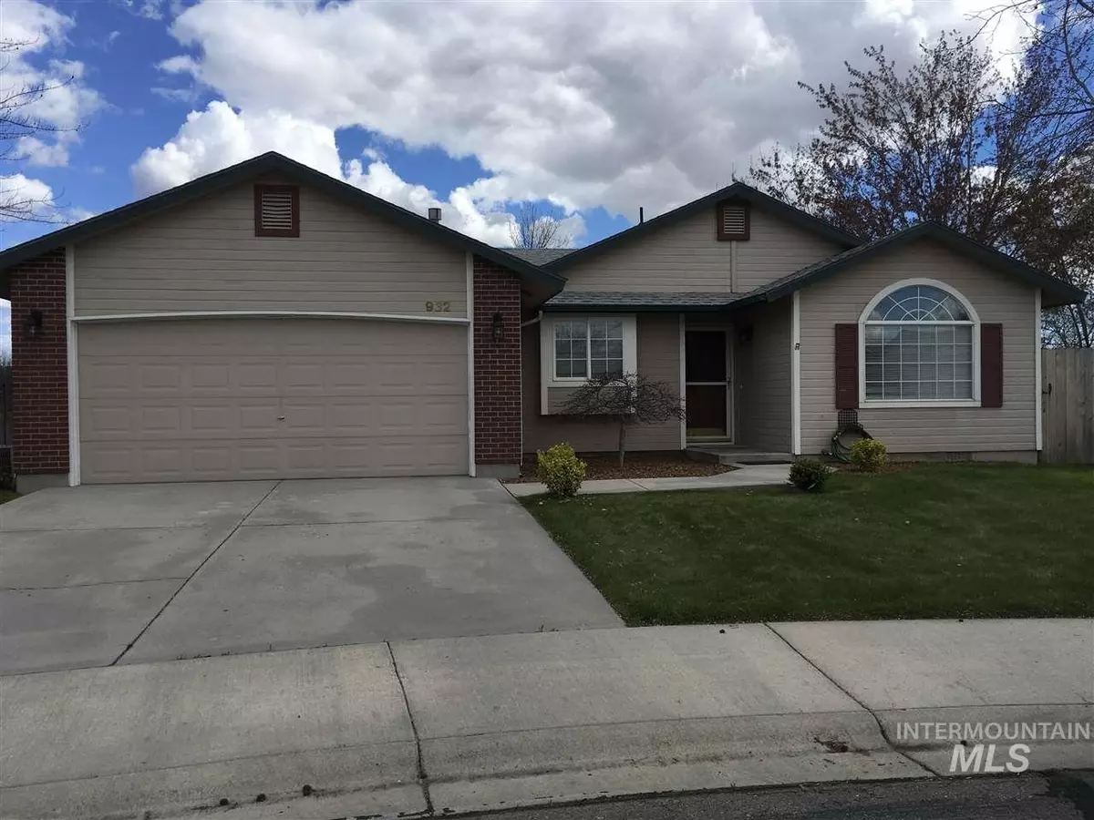 Meridian, ID 83642,932 N Crestley Dr.