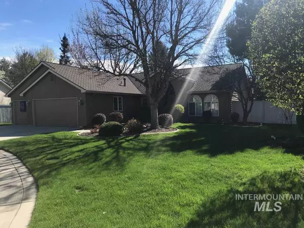 5000 N Marsh Ave, Garden City, ID 83714