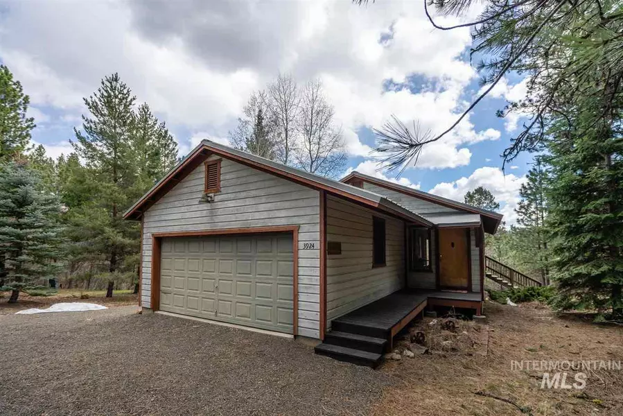 3924 Sorrel Drive, New Meadows, ID 83654