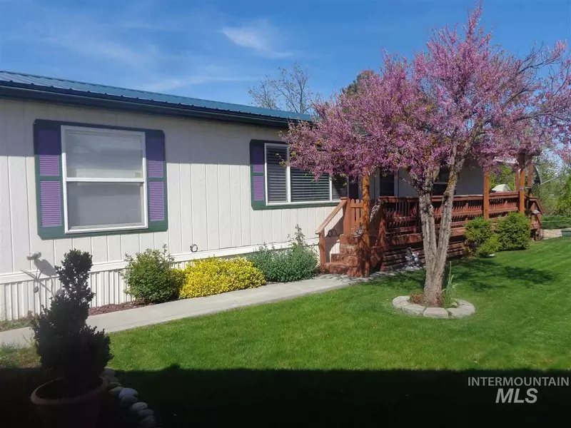 2750 Alden Rd, Fruitland, ID 83619