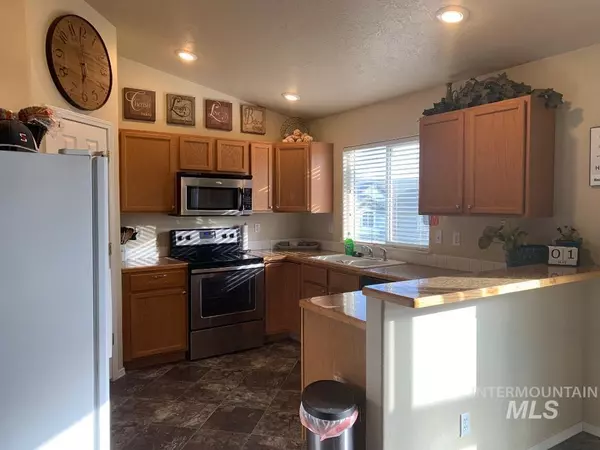 Melba, ID 83641,234 Quail Drive