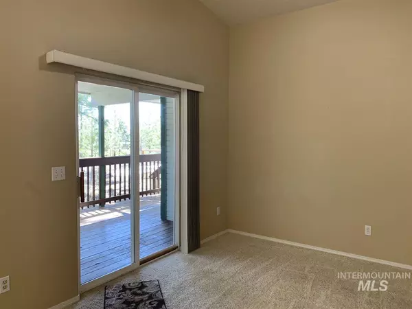 Mccall, ID 83638,328 Woodland Drive