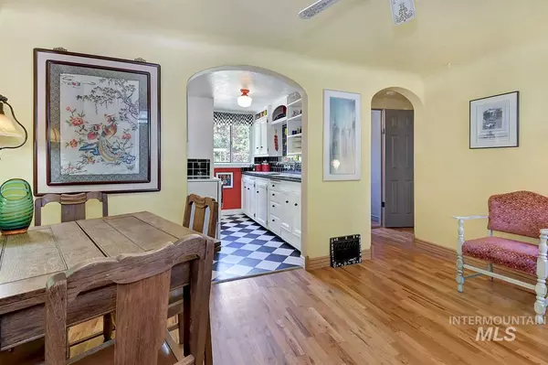 Boise, ID 83702,316 W Resseguie St.