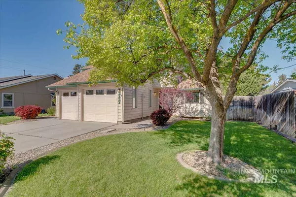 3237 N Rugby, Boise, ID 83704