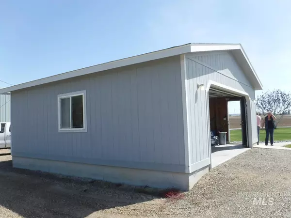 Hammett, ID 83627,1662 S Thacker Road