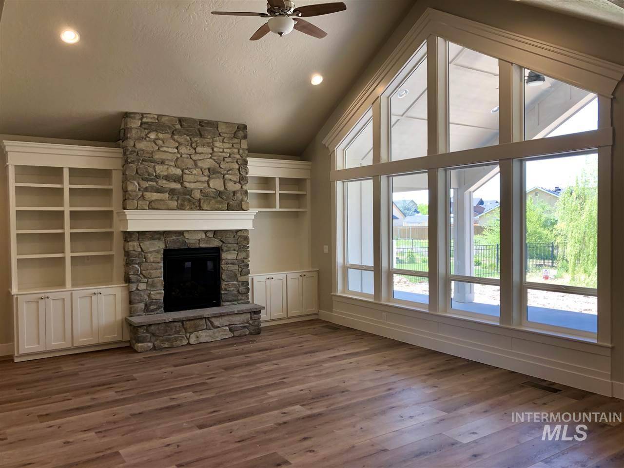 Star, ID 83669,1083 N Mira Way