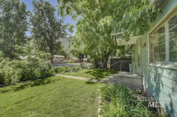 Riggins, ID 83549,607 S Main St