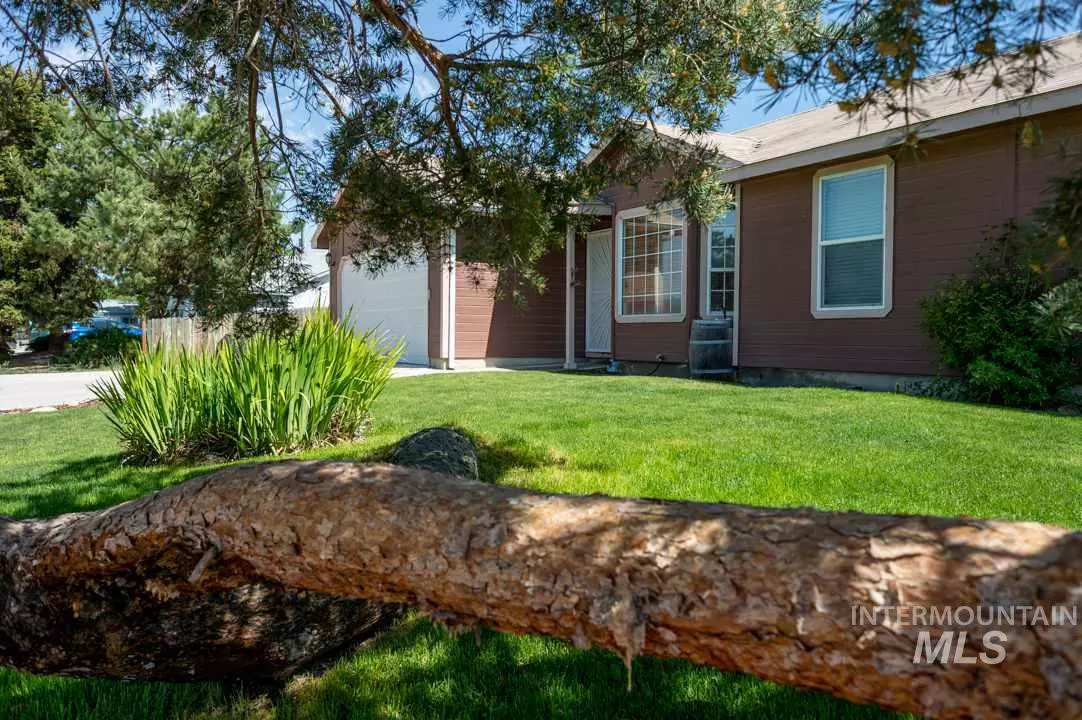 Kuna, ID 83634,870 W Sharp Lane