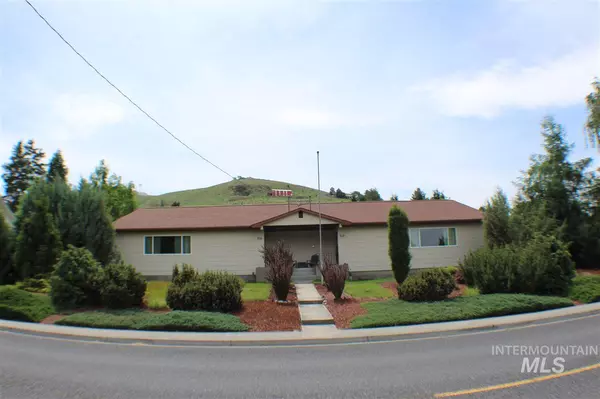 Asotin, WA 99402,612-616 1st Street