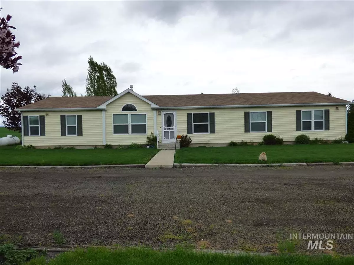 Ferdinand, ID 83526,523 3rd Street