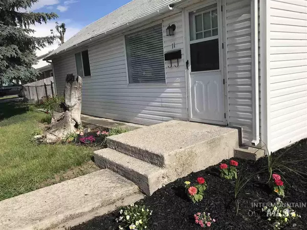 11 E Washington Street, Meridian, ID 83642