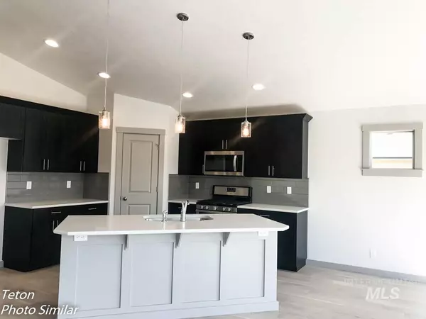 Fruitland, ID 83619,748 Poppy St