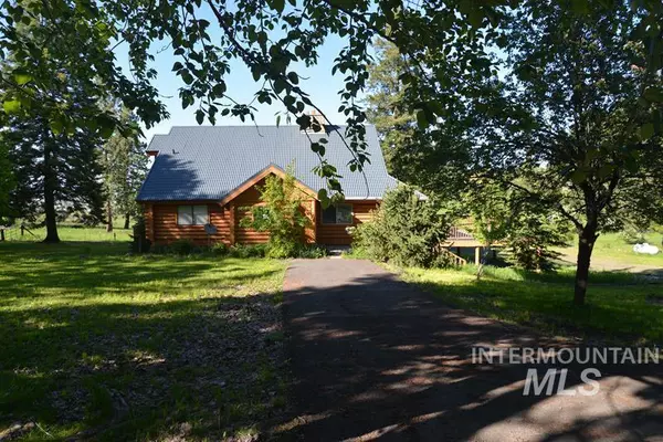 7 Happy Hollow Rd, Grangeville, ID 83530