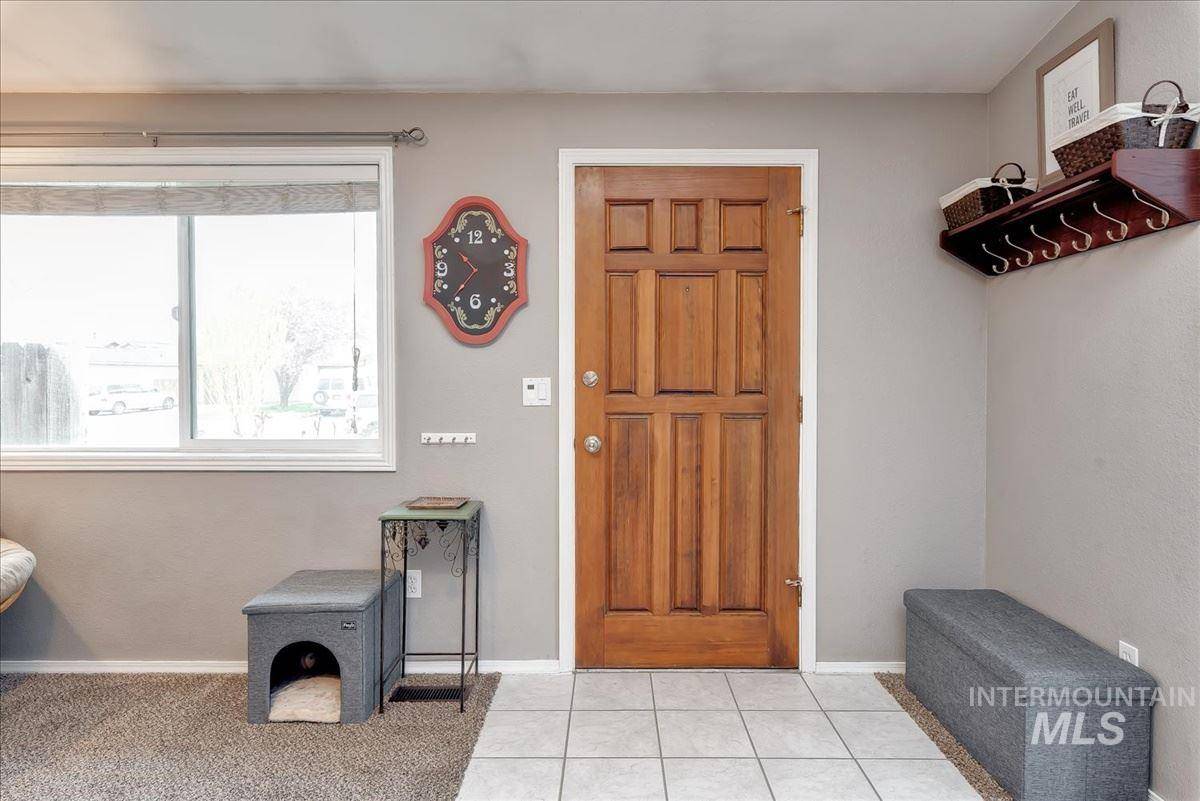 Boise, ID 83714,6973 Gillis Dr.