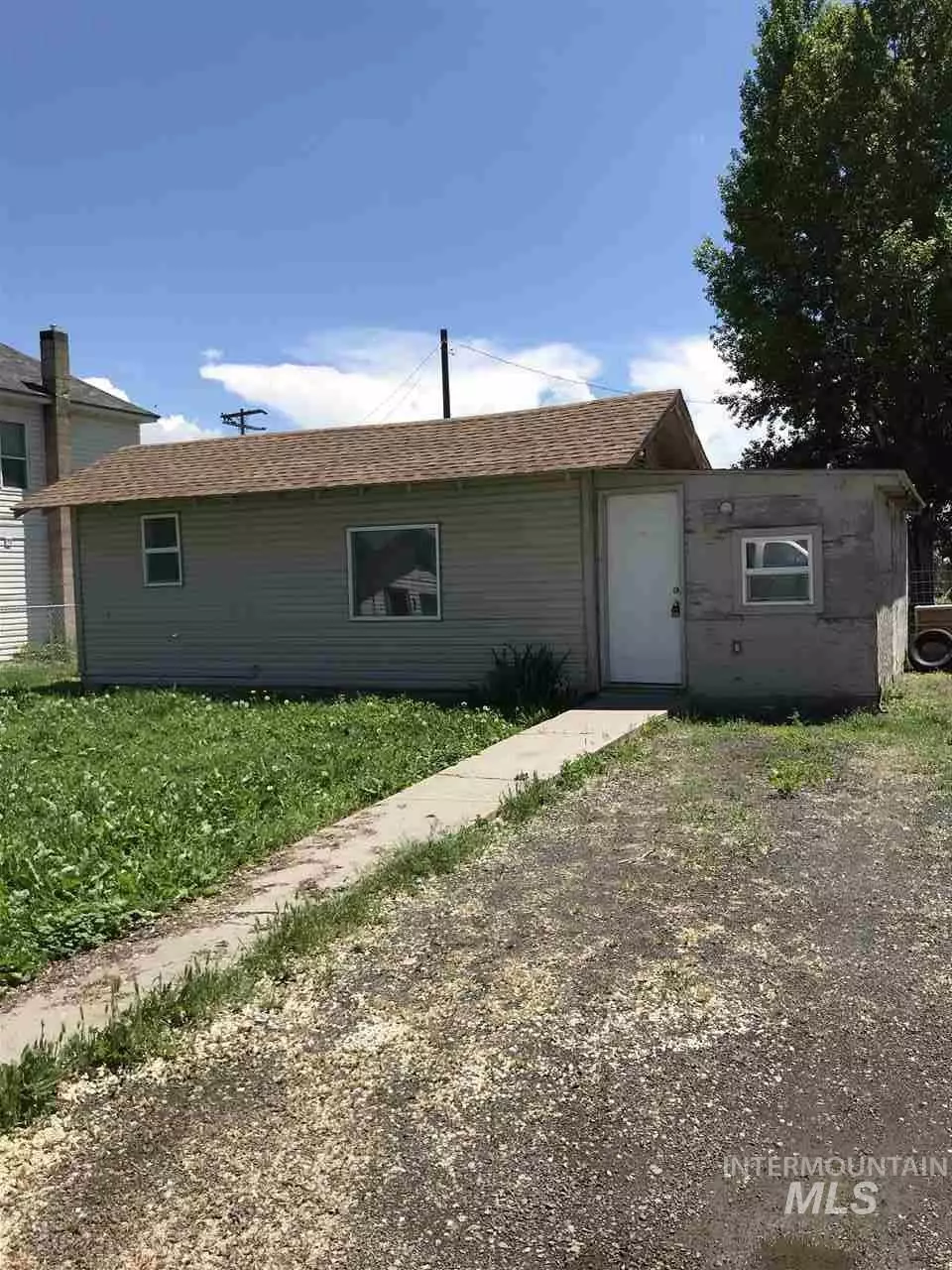 Castleford, ID 83321,315 Maple St