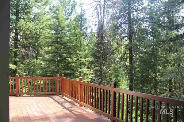 Mccall, ID 83638,1417 Paul Bunyan Road