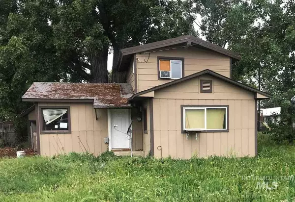 Payette, ID 83661-000,831 N 9th Street