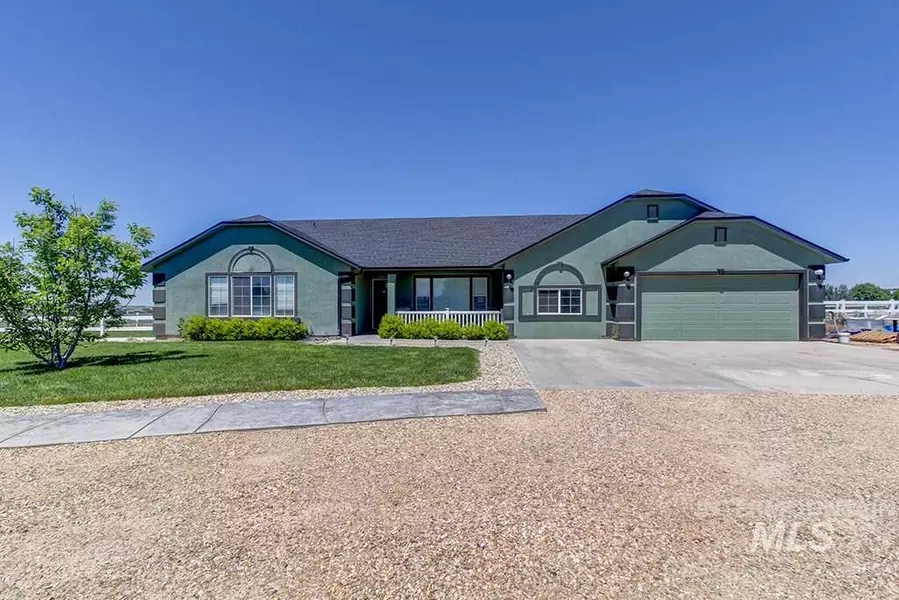 8826 Bowmont, Nampa, ID 83686